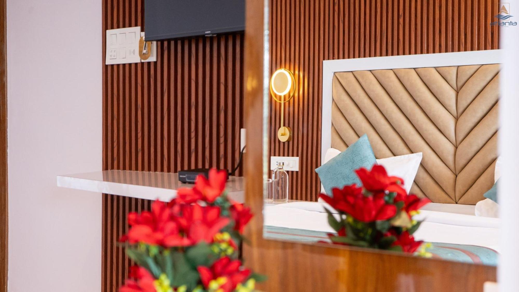 Hotel Atlanta - A Seaview Hotel Порт Блеър Екстериор снимка